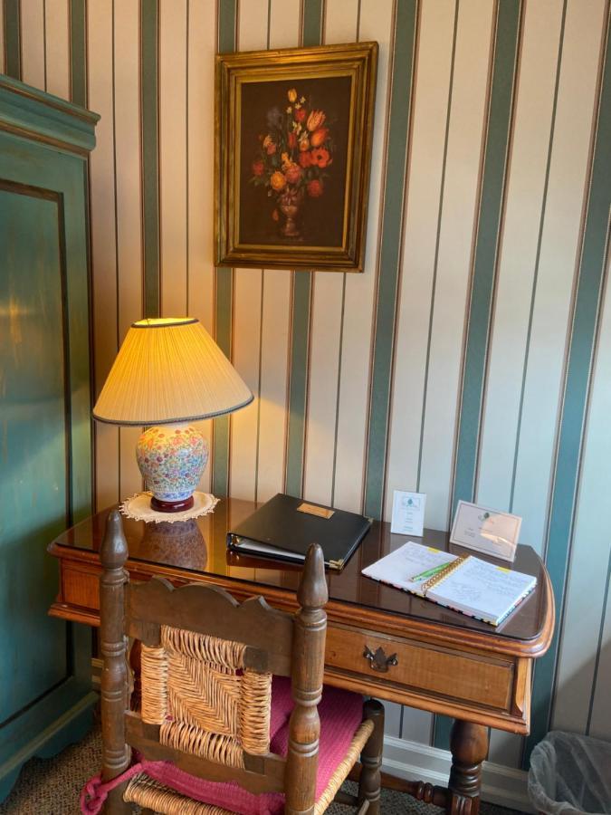 The Cypress Inn Конуей Екстериор снимка